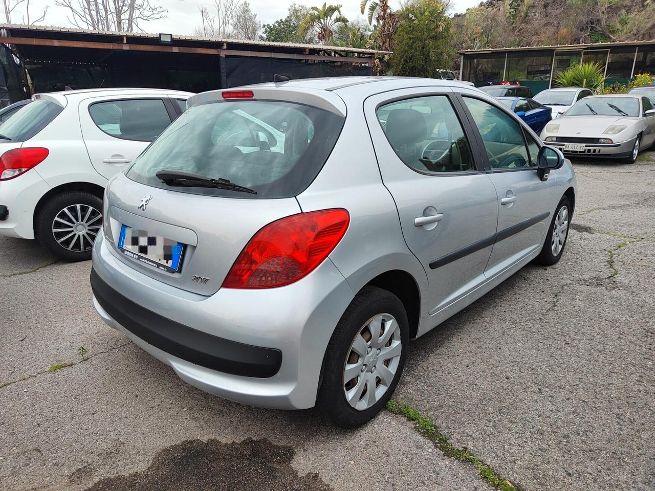 Peugeot 207 1.4 HD
