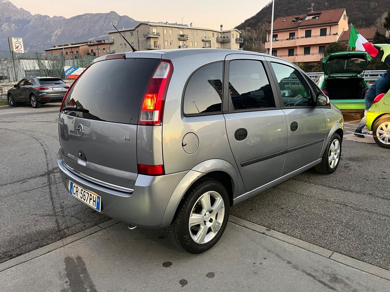Opel Meriva 1.6 - NEOPATENTATI