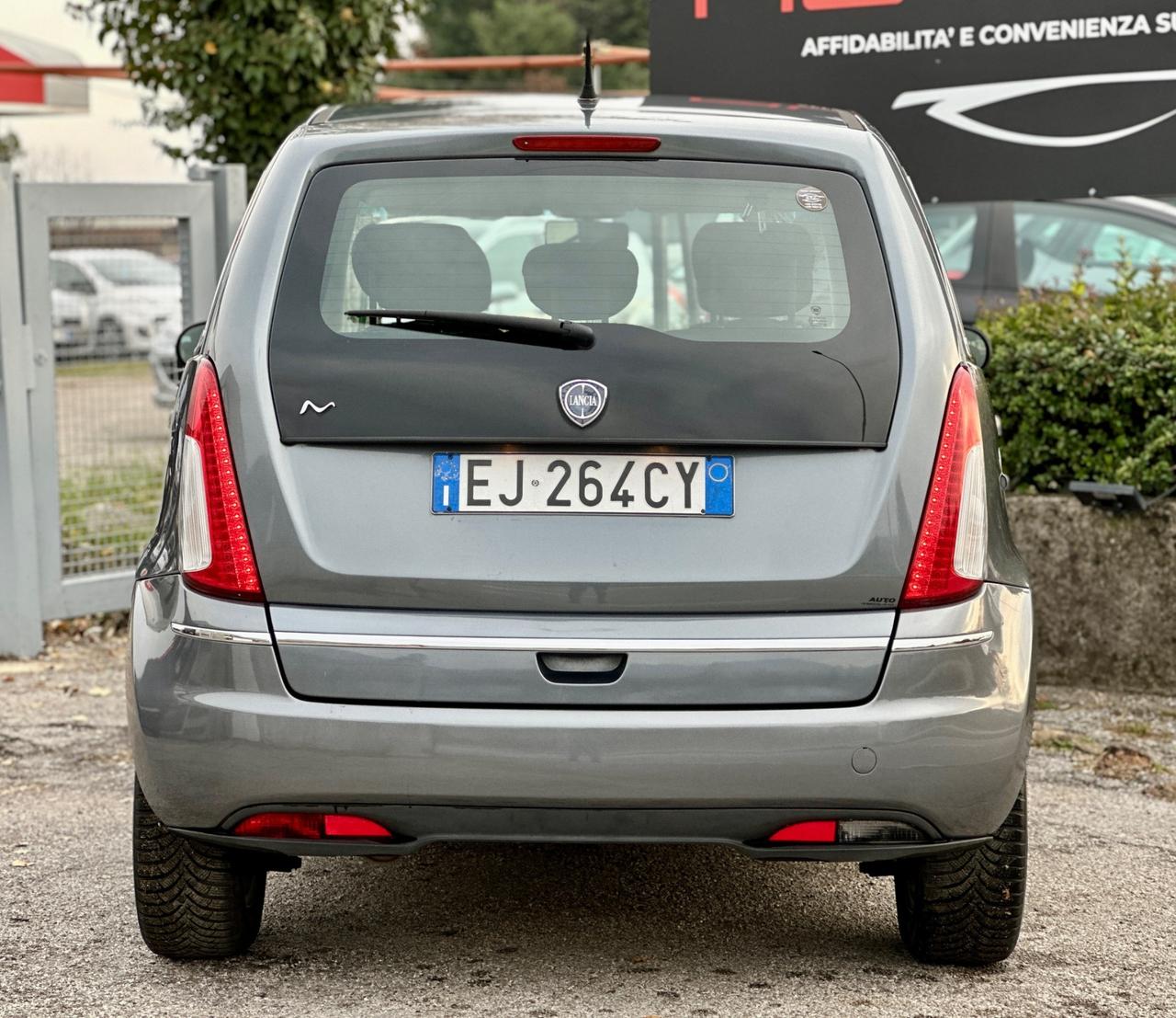 LANCIA MUSA 1.3 Mjt 95 CV Platinum 2011