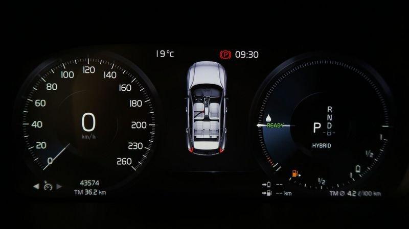 Volvo XC40 Recharge T4 Recharge Plug-in auto Essential