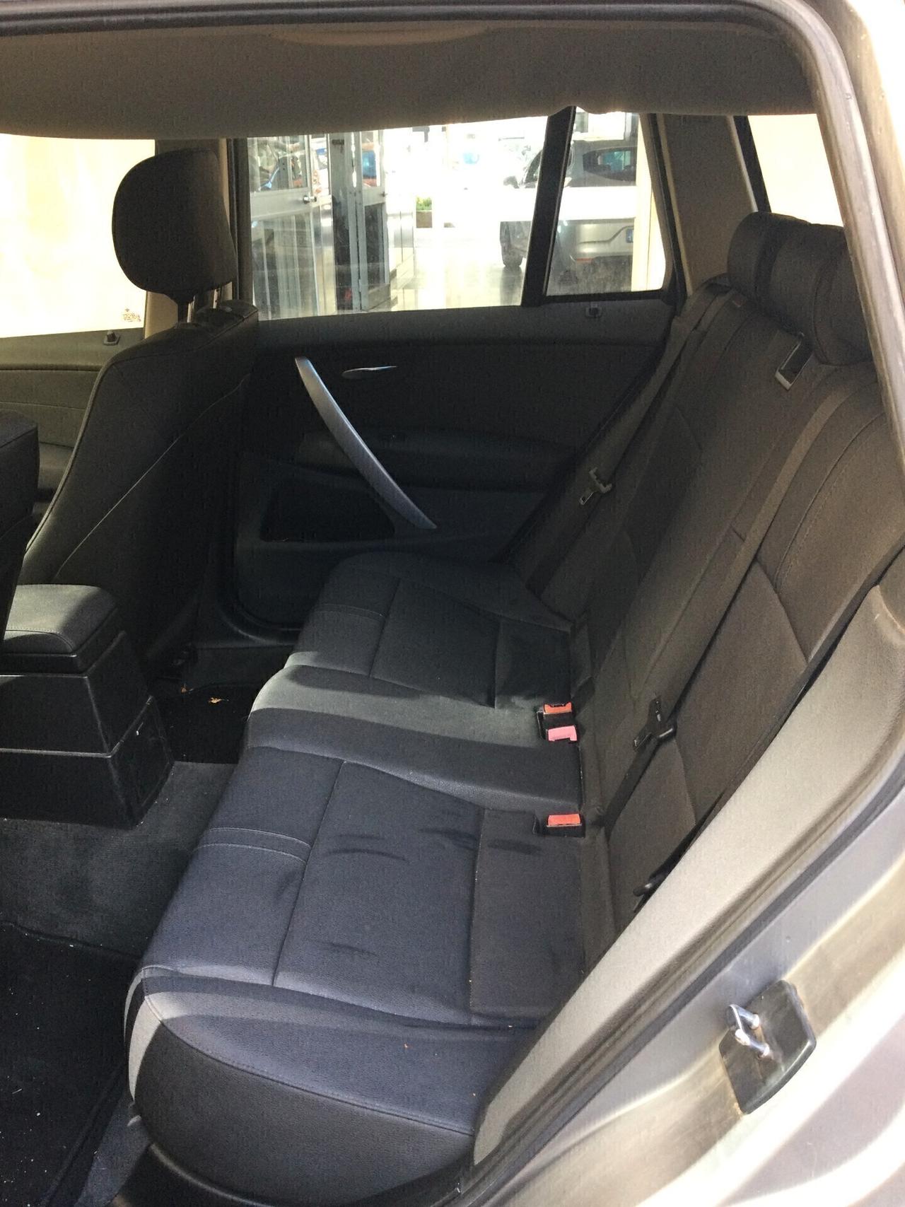 Bmw X3 2.0d cat Futura