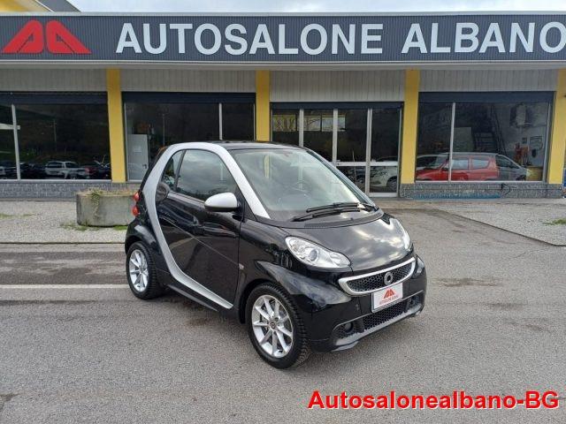 SMART ForTwo 1000 52 kW MHD coupé passion BICOLORE NERO/ARGENTO