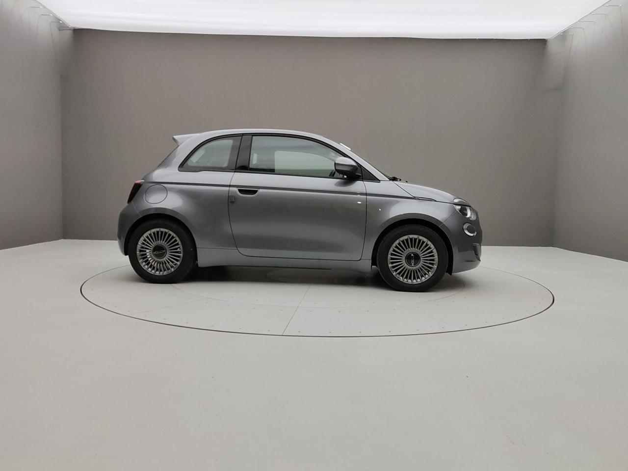 FIAT 500e 118CV 42KW 320KM