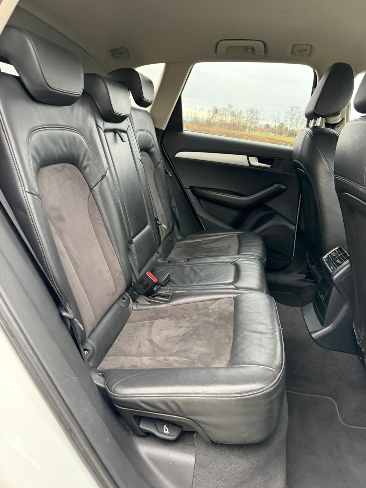 Audi Q5 2.0 TDI 170 CV quattro