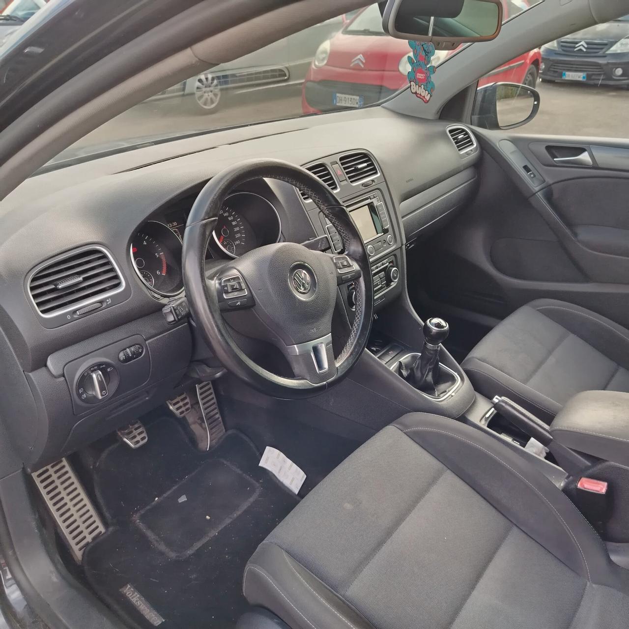 Volkswagen Golf 1.6 TDI DPF Highline