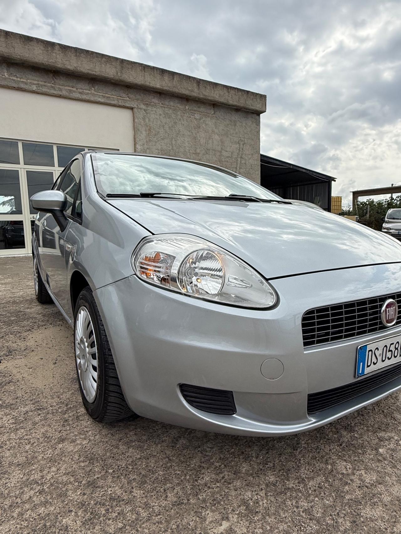 Fiat Grande Punto Grande Punto 1.3 MJT 75 CV 5 porte Dynamic