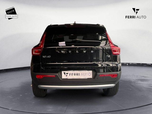 VOLVO XC40 T2 automatico Micro Hybrid Core