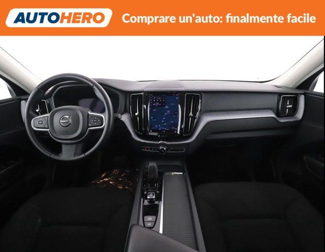 VOLVO XC60 B4 (d) AWD Geartronic Momentum