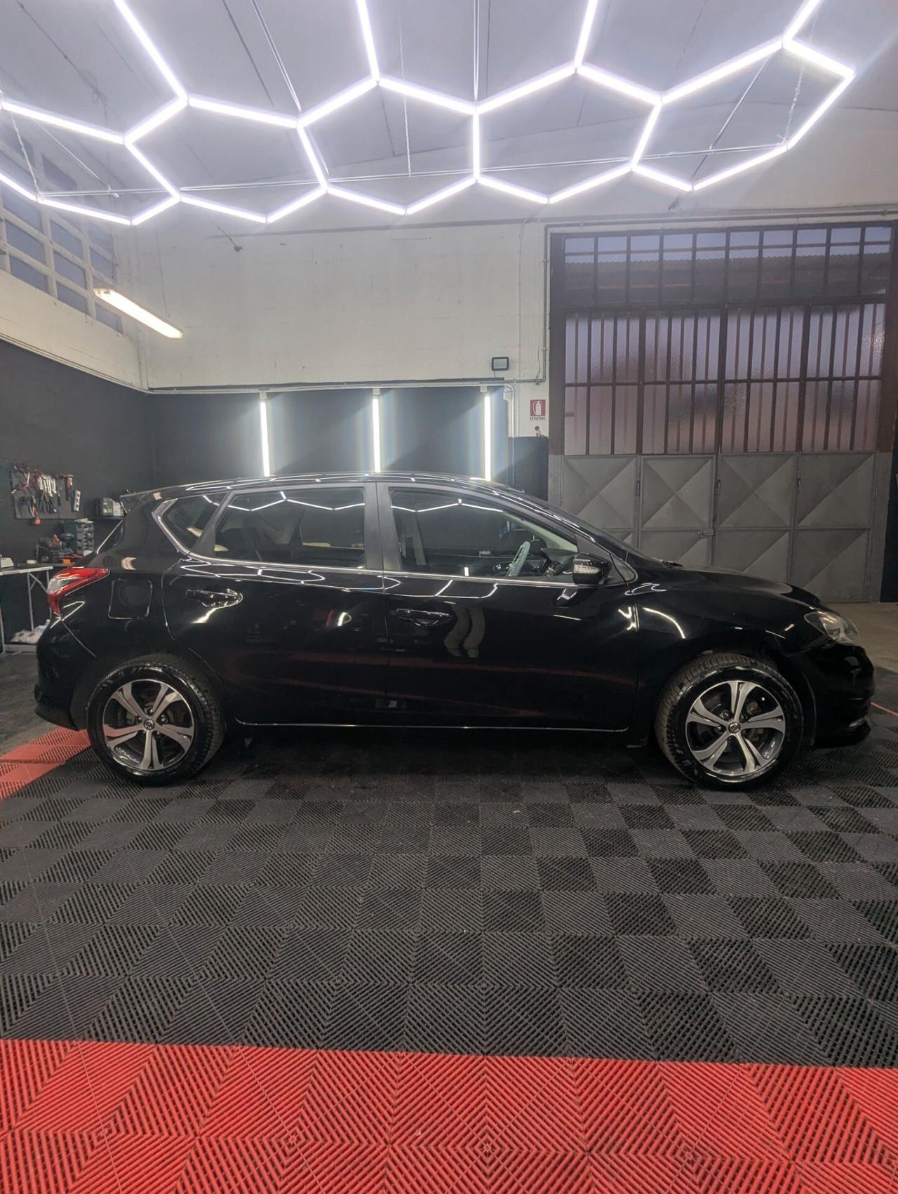 Nissan Pulsar