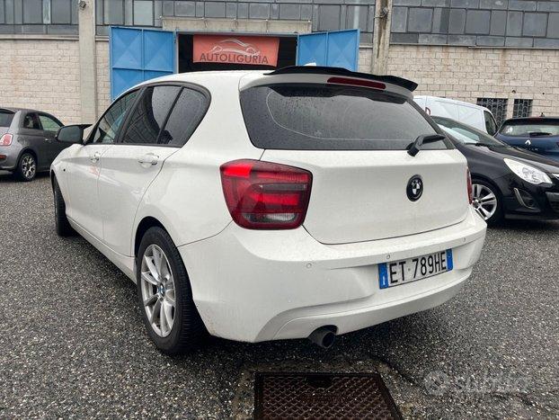 Bmw 120 120d 5p. Urban