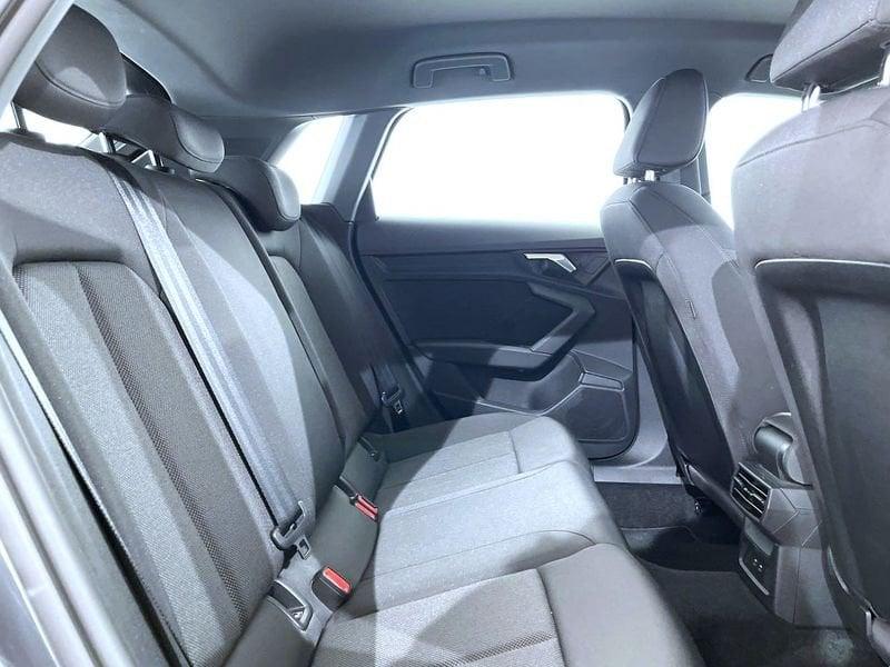 Audi A3 Sportback 30 g-tron S tronic Business