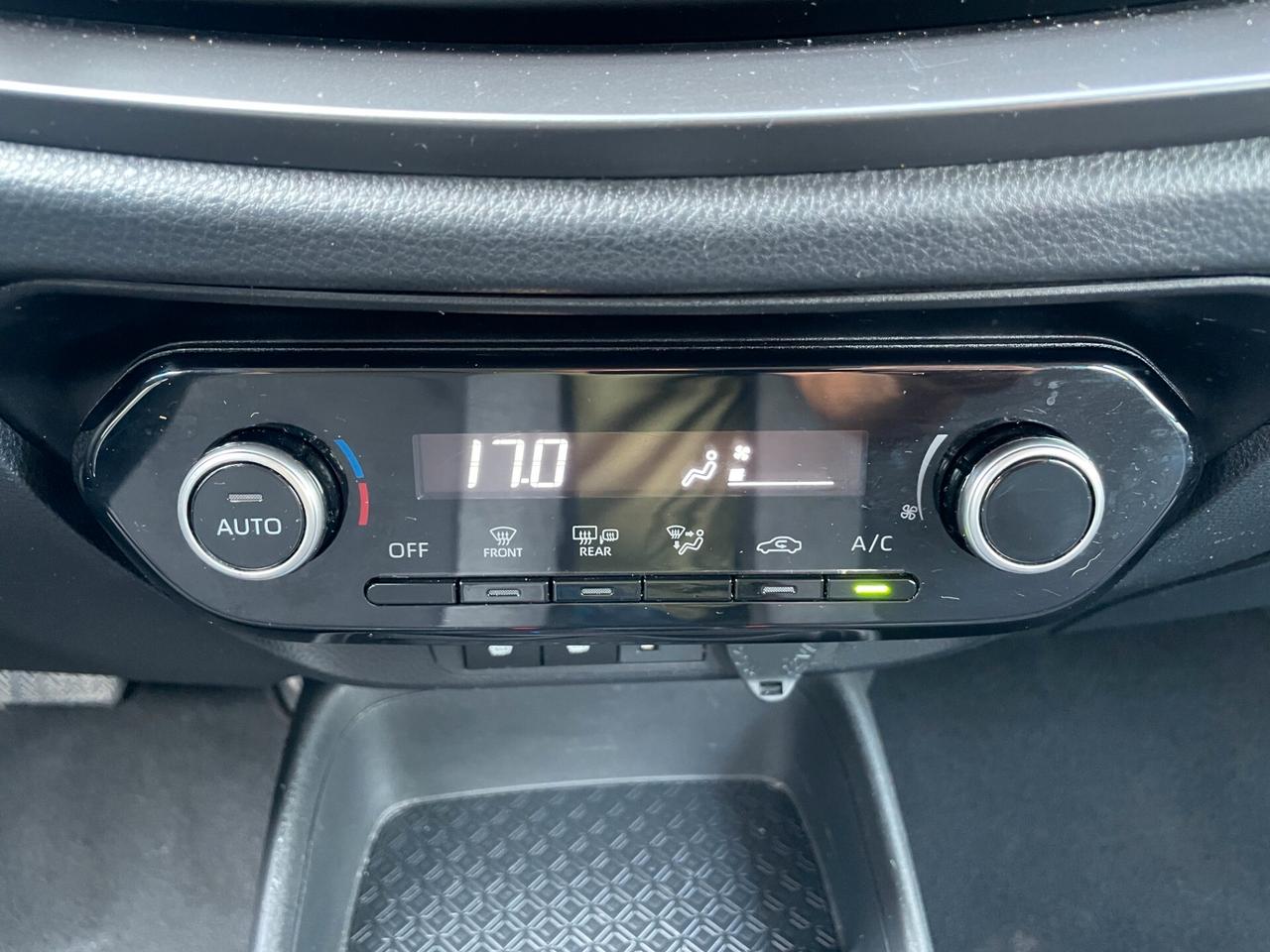 Toyota Aygo X 1.0 VVT-i 72 CV 5 porte Trend