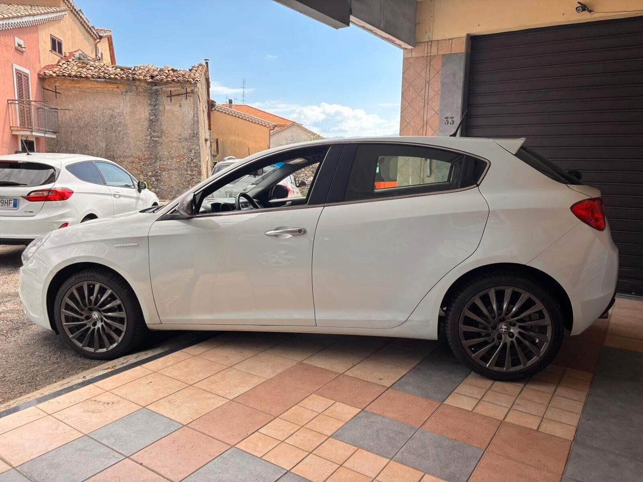 Alfa Romeo Giulietta 1.4 Turbo 120 CV Distinctive