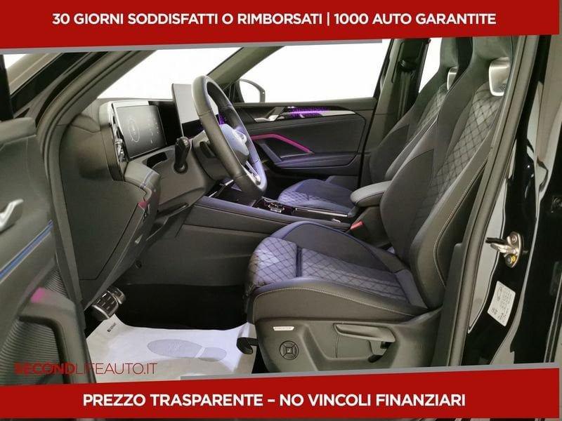 Volkswagen Tiguan 2.0 tdi R-Line 150cv dsg