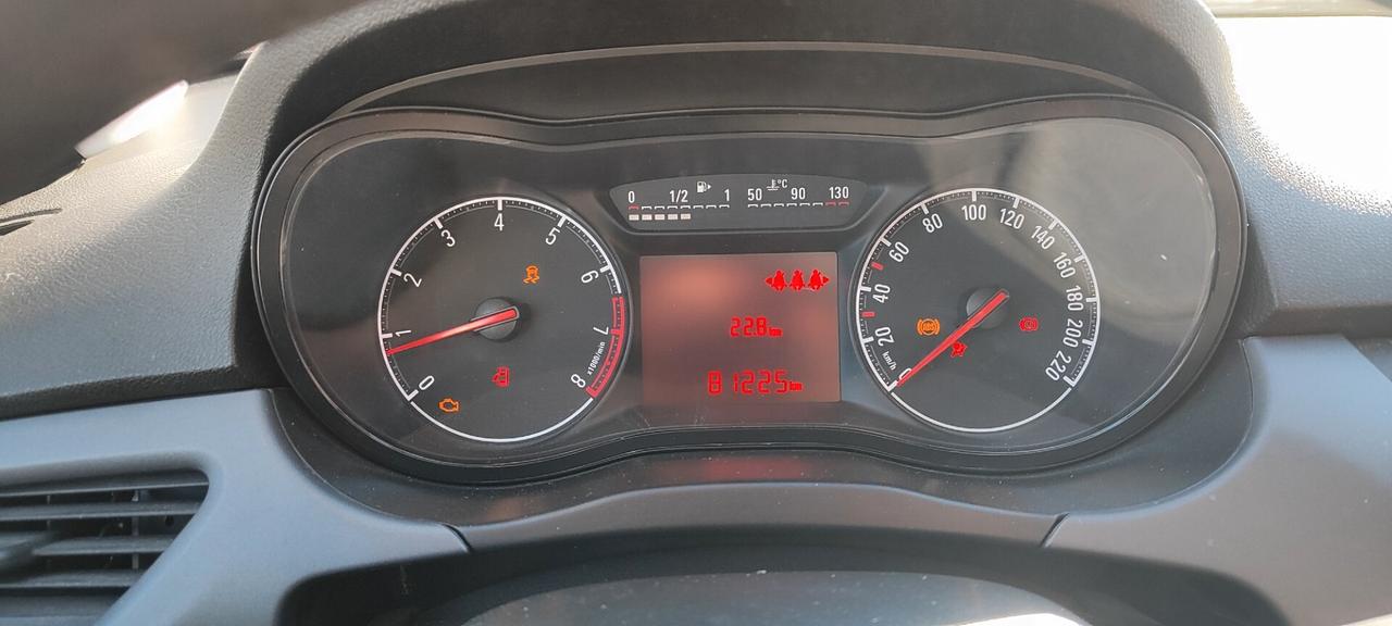 Opel Corsa 1.2 5 porte b-Color