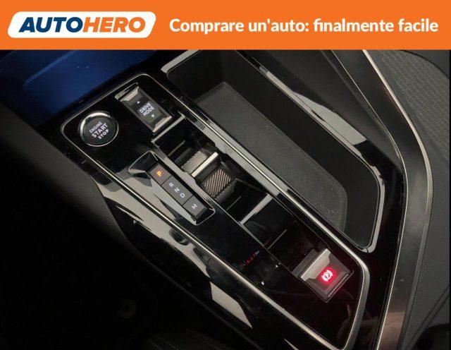 PEUGEOT 3008 Hybrid 136 e-DCS 6 Allure Pack