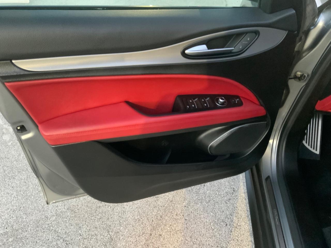 Alfa Romeo Stelvio 2.2 Turbodiesel 210 CV AT8 Q4 Executive