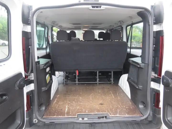 Opel Vivaro 1.6 TDI PASSO LUNGO 9 POSTI