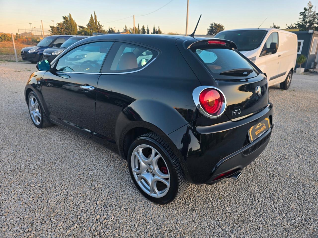 Alfa Romeo MiTo 1.3 JTDm-2 84 CV S&S Distinctive Sport Pack
