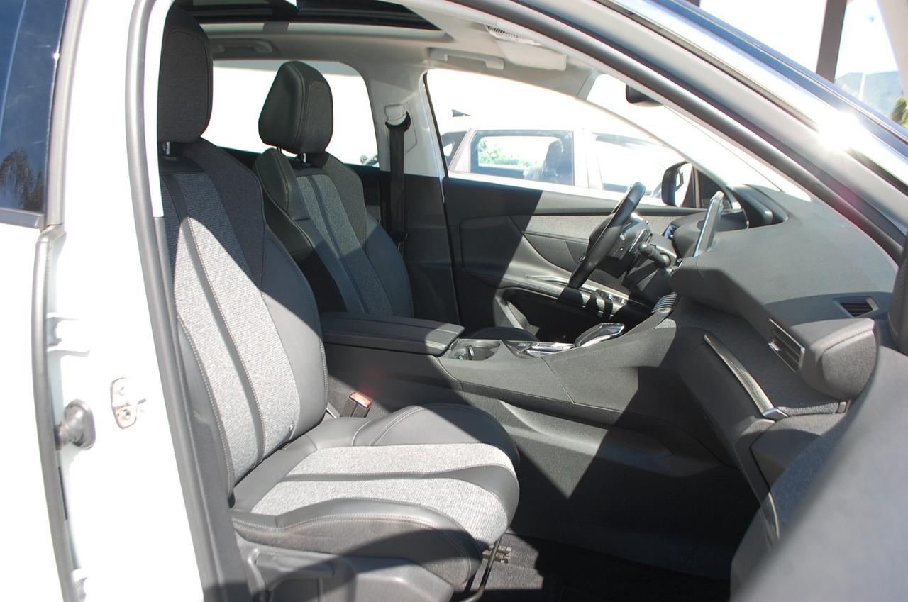 Peugeot 3008 1.5 bluehdi 131CV Allure S&S Uff Italy Tetto Led