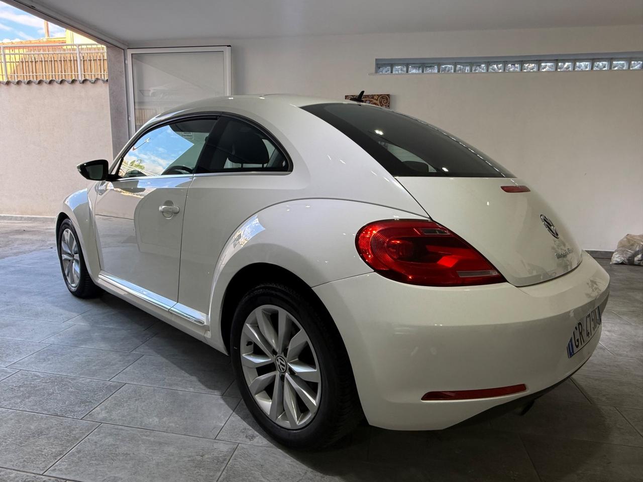 Volkswagen Maggiolino 1.6 TDI Design