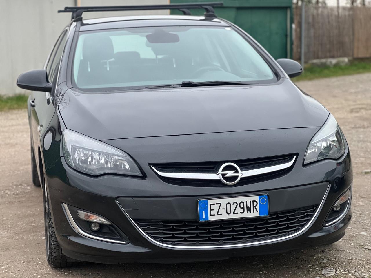 Opel Astra 1.6 CDTI - GARANZIA 12 MESI