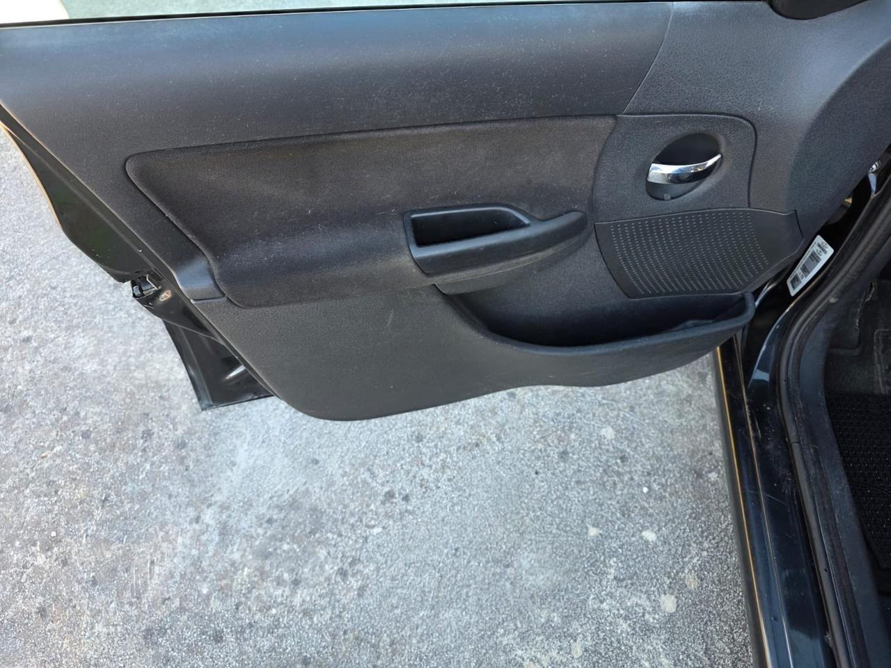 Citroen C3 1.4 HDi 70CV airdream Exclusive