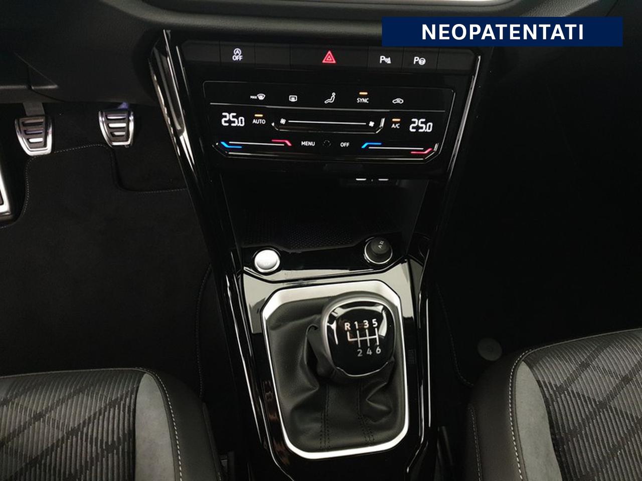 Volkswagen T-Roc 1.0 tsi r-line plus 115cv