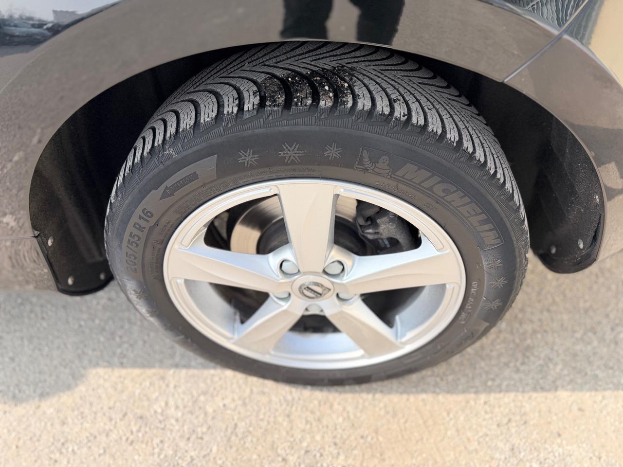 Volvo V40 D2 R-design euro6 2.0d 120cv