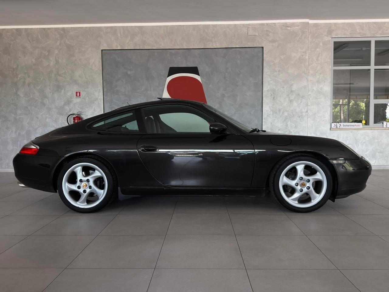 Porsche 911 Carrera cat Coupé