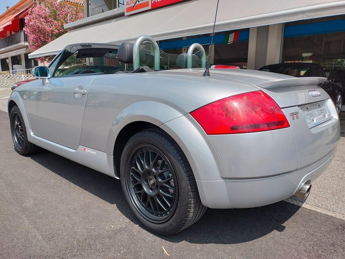 Audi TT Roadster 1.8 T 20V 179 CV cat