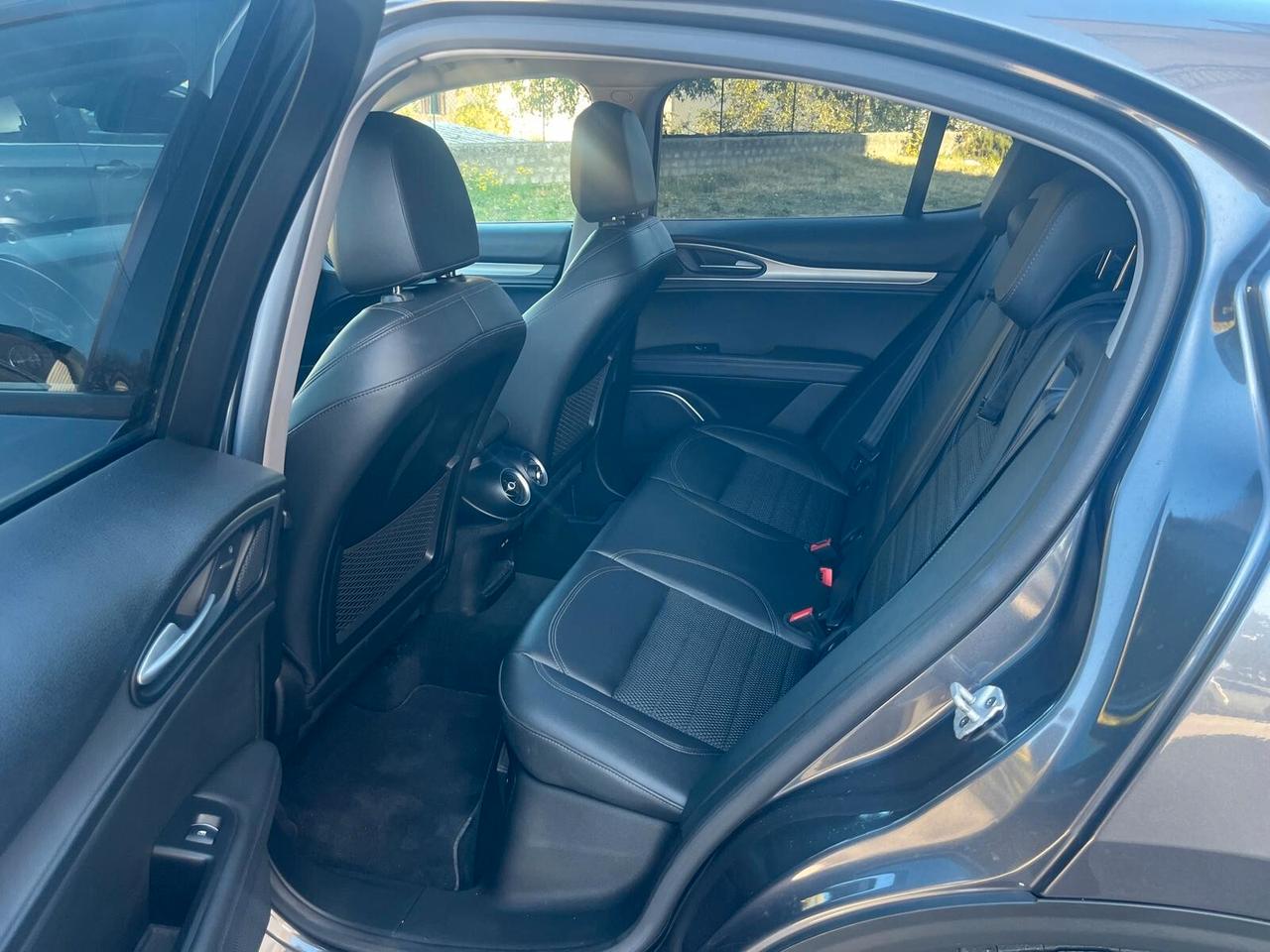 Alfa Romeo Stelvio 2.2 Turbodiesel 190 CV AT8 Q4 Sprint