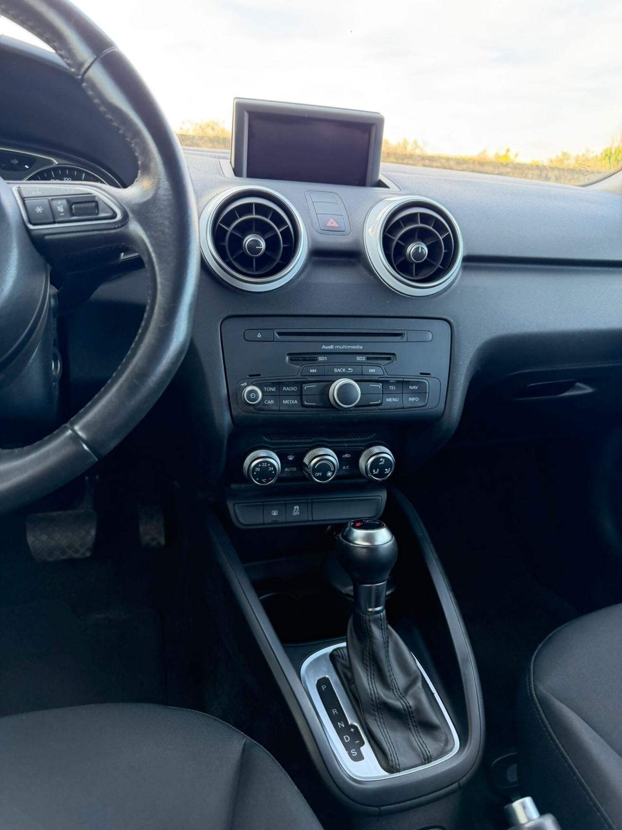 Audi A1 1.6 TDI S tronic line edition