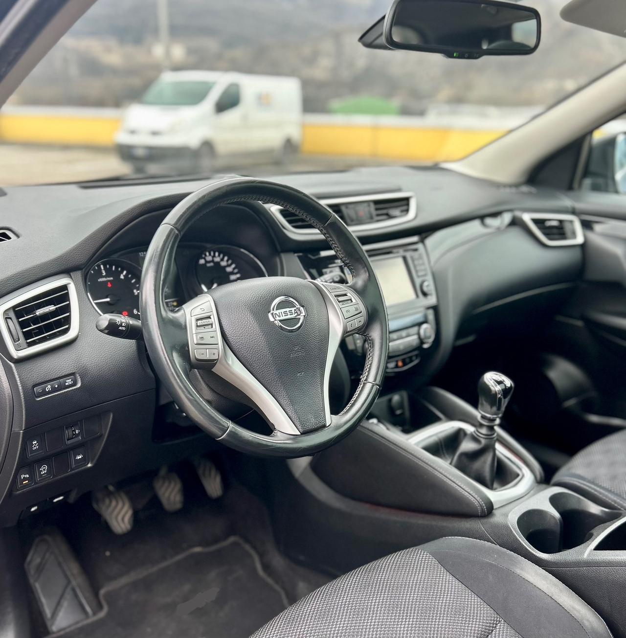 Nissan Qashqai 1.5 dCi Tekna FULL OPTIONAL