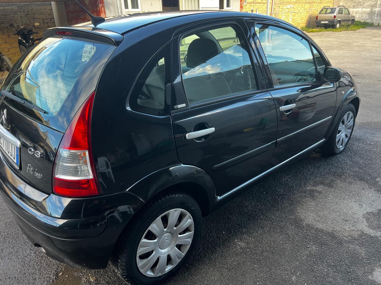 Citroen C3 1.6 HDi 90 Exclusive Style 09