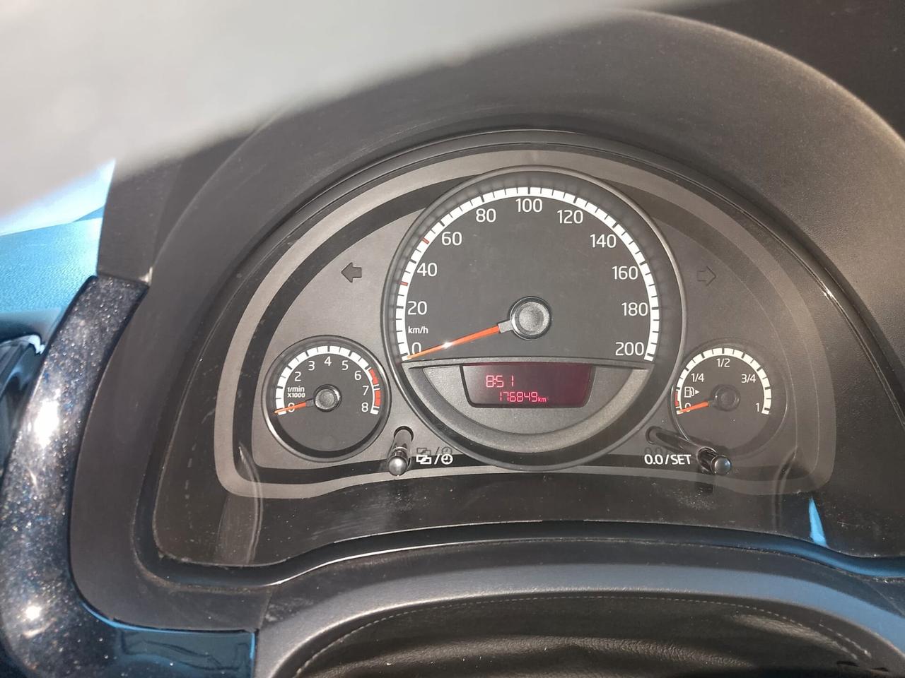 Volkswagen up! 1.0 5p. move up!