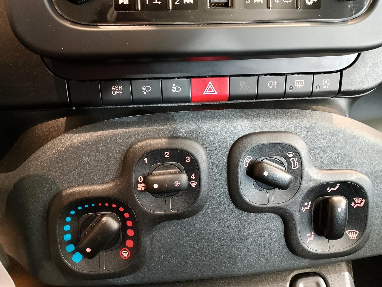 Fiat Panda 1.0 FireFly S&S Hybrid Pandina