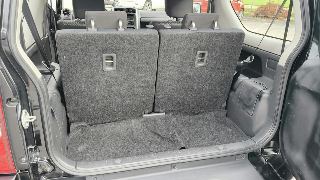 Suzuki Jimny GANCIO TRAINO