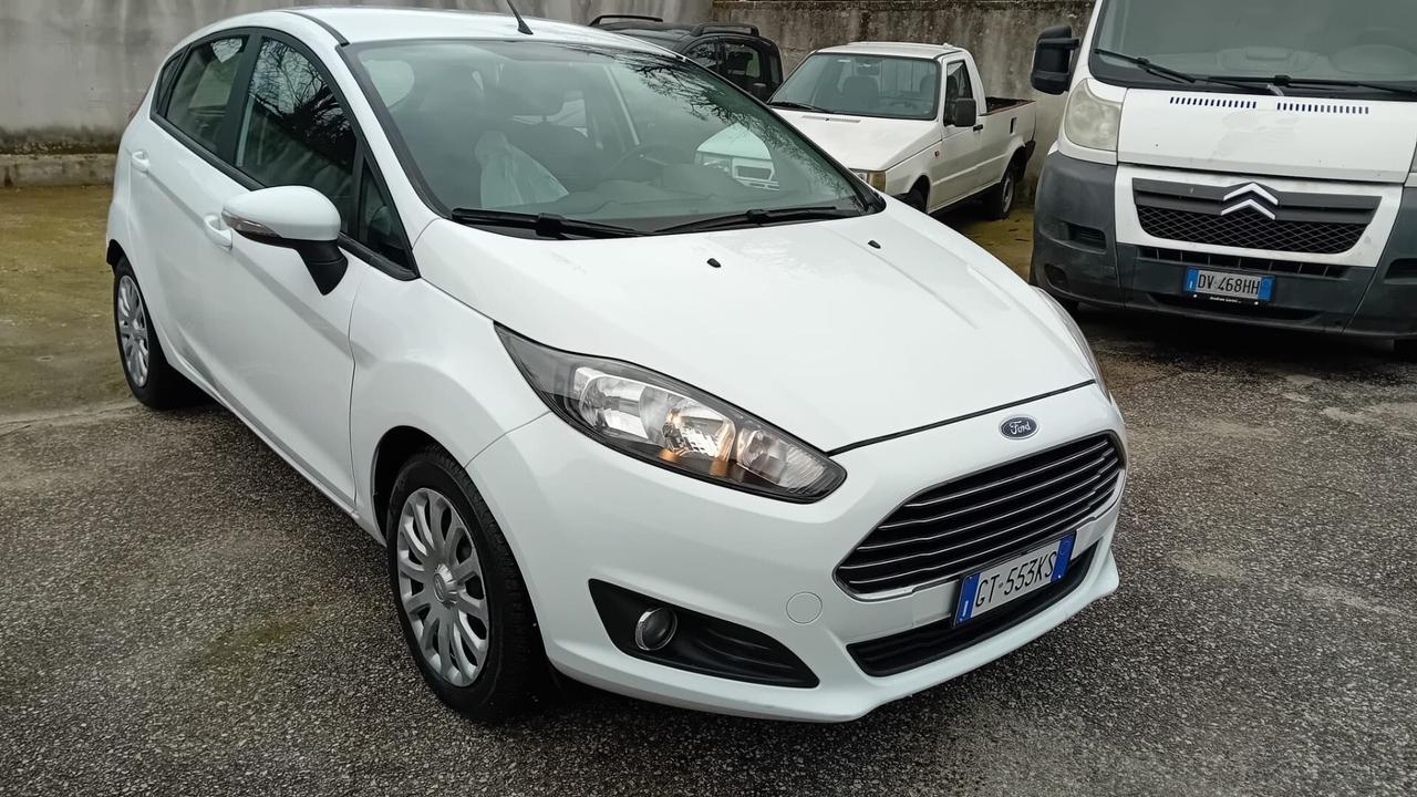 Ford fiesta 5P-1.5 tdci/75cv-full-2014
