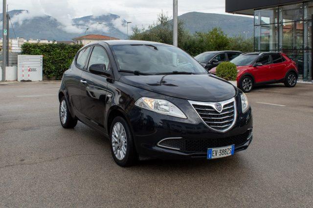 LANCIA Ypsilon 1.2 69 CV 5 porte Gold