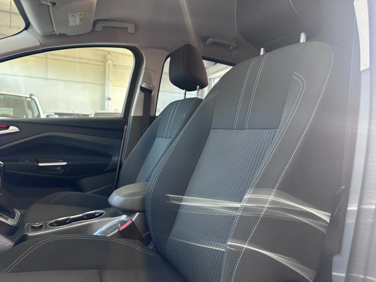 Ford C-Max 2.0 TDCi 115cv Powershift Titanium