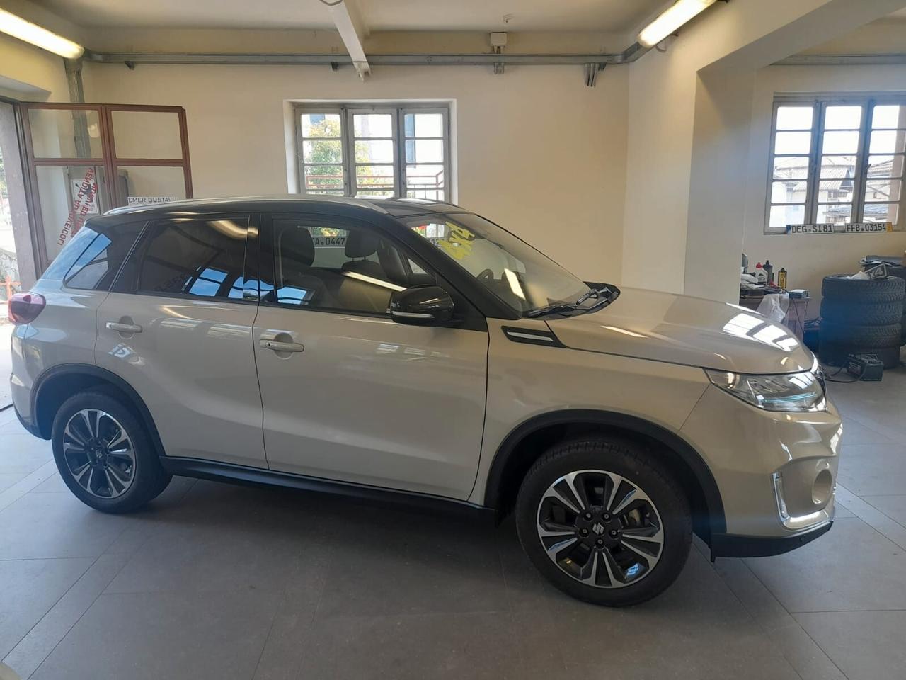 Suzuki Vitara 1.4 Hybrid 4WD AllGrip Top