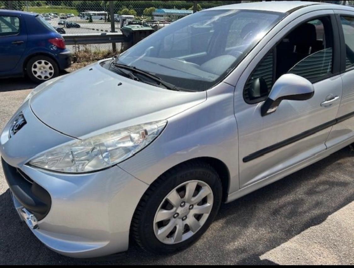 Peugeot 207 1.4 88CV 5p. 2 Tronic XS
