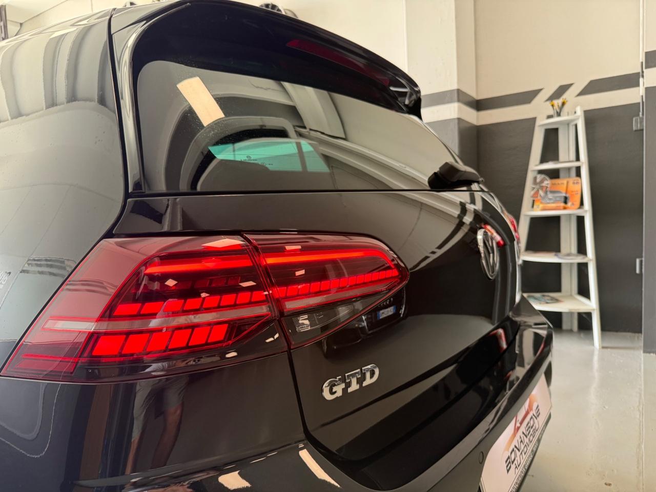 Volkswagen Golf GTD 7.5 2.0 TDI 184cv
