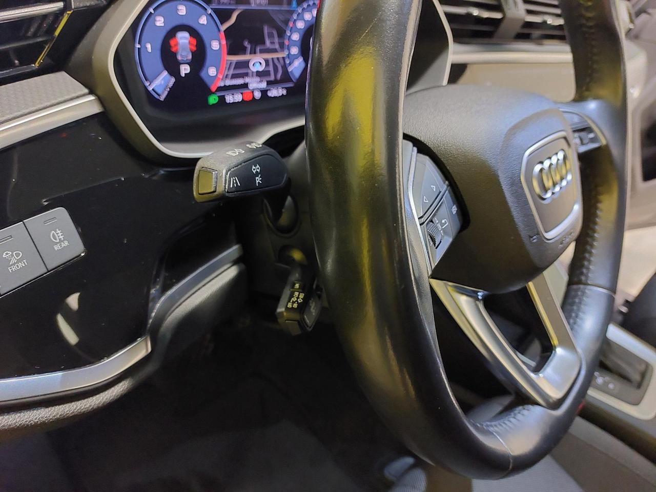 Audi Q3 35 2.0 tdi Business Advanced s-tronic