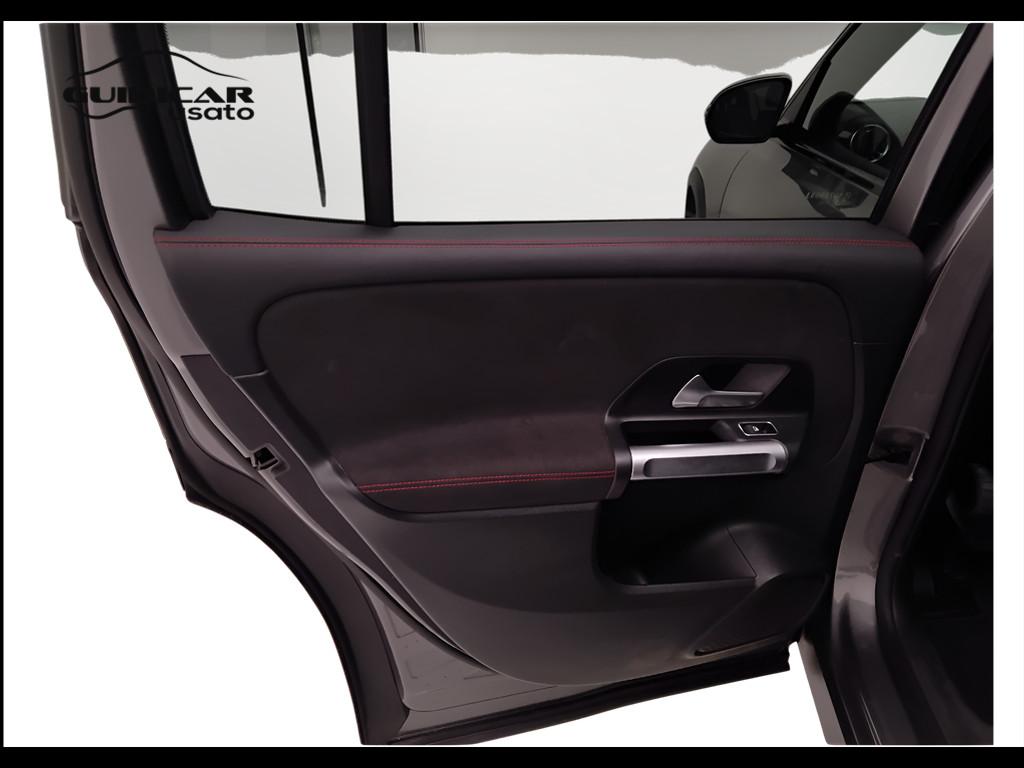 Mercedes-Benz GLB - X247 2019 - GLB 200 d Premium auto