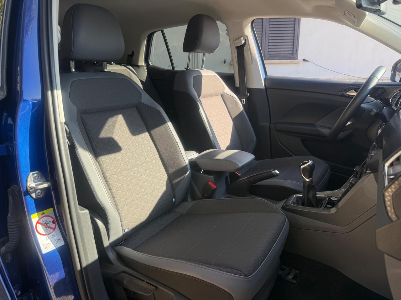 Volkswagen T-Cross 1.6 TDI 95CV R-LINE (NEOPATENTATI)
