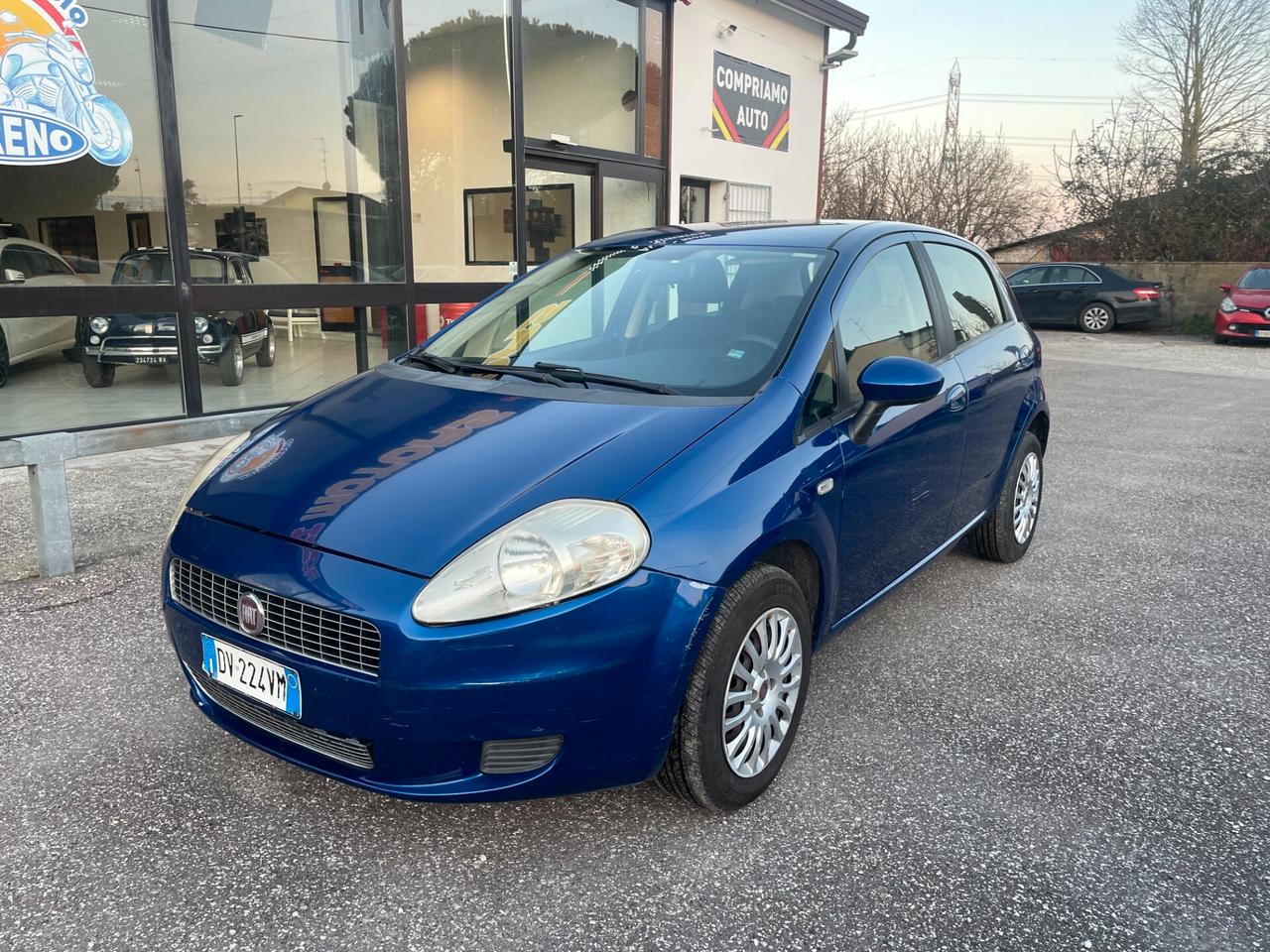 Fiat Grande Punto 1.4 Dynamic metano X NEOPATENTATI