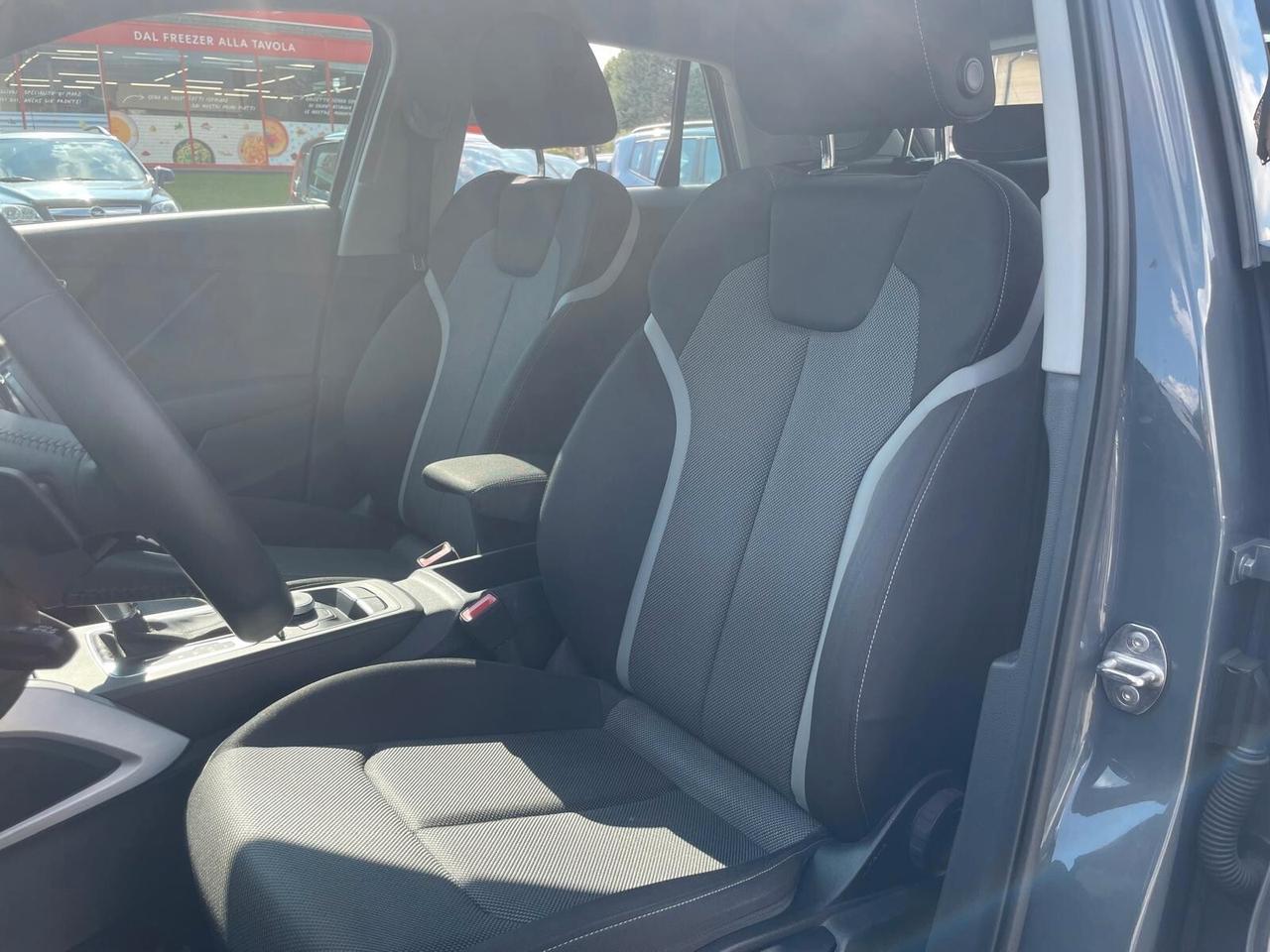 Audi Q2 35 TFSI S tronic line Edition
