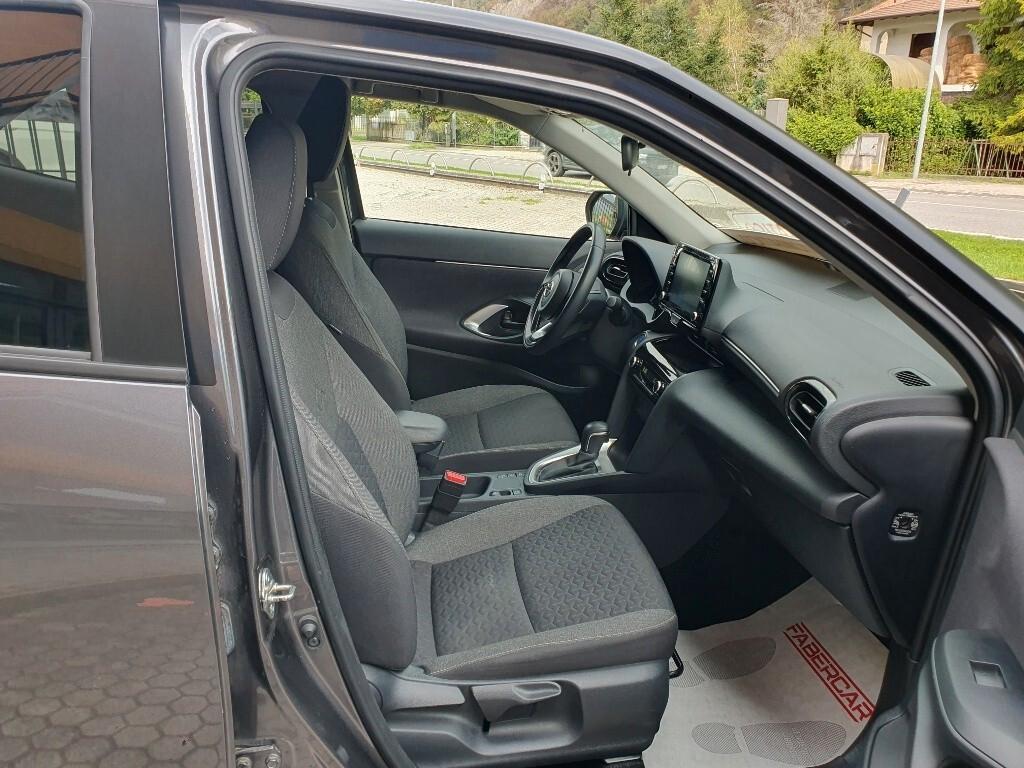 Toyota Yaris Cross 1.5 Hybrid 5p. E-CVT Business